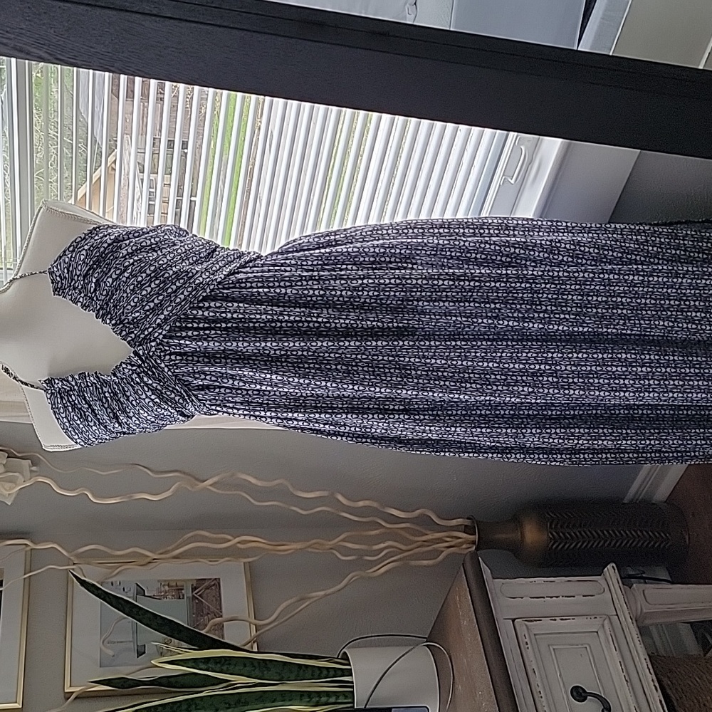 Navy / white summer dress NWOT